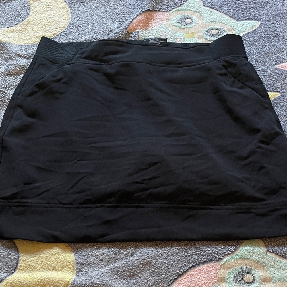 Elegant Black Women's Skirt (Bin V)​
